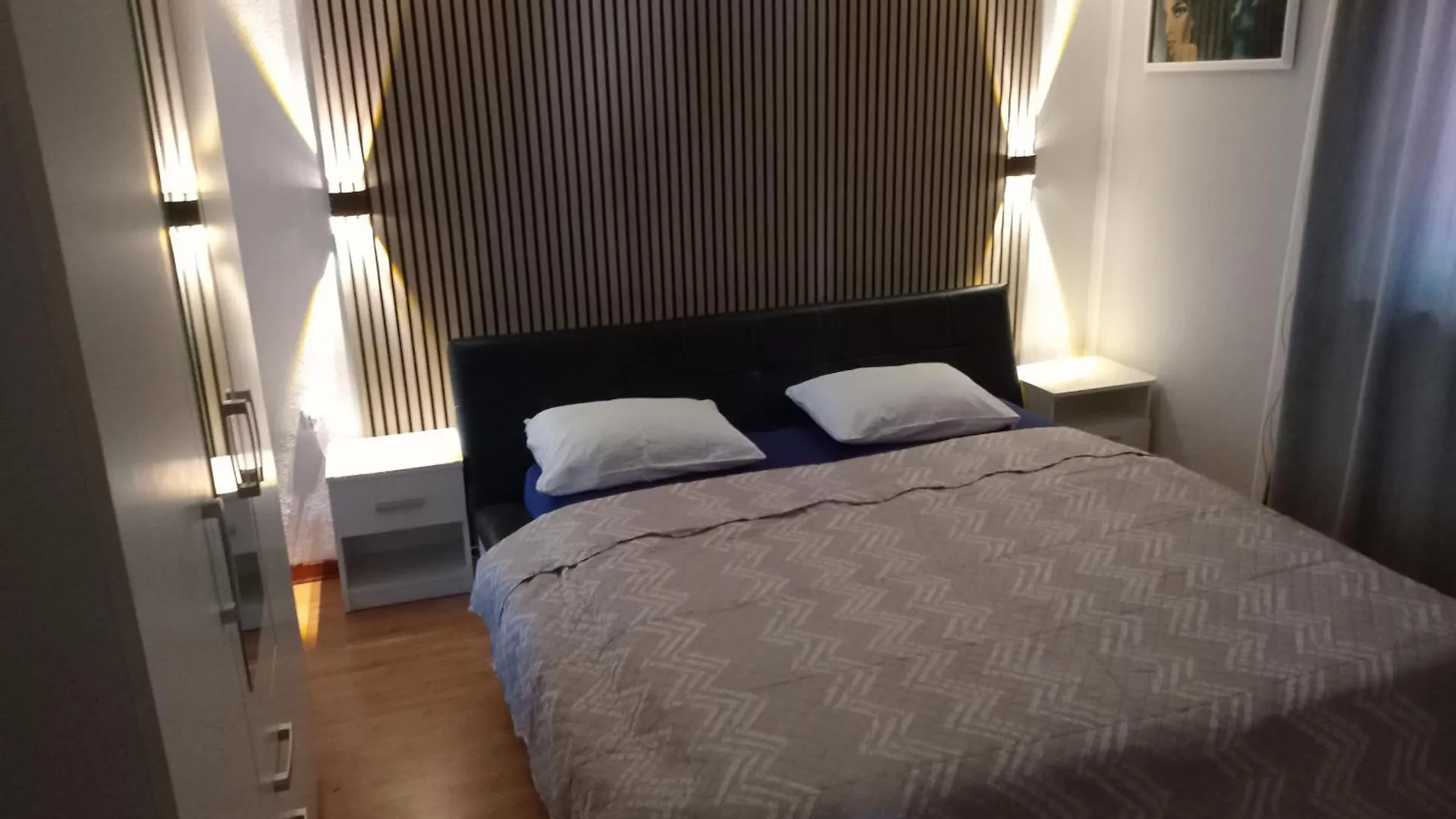 Apartment Camelia 포레치