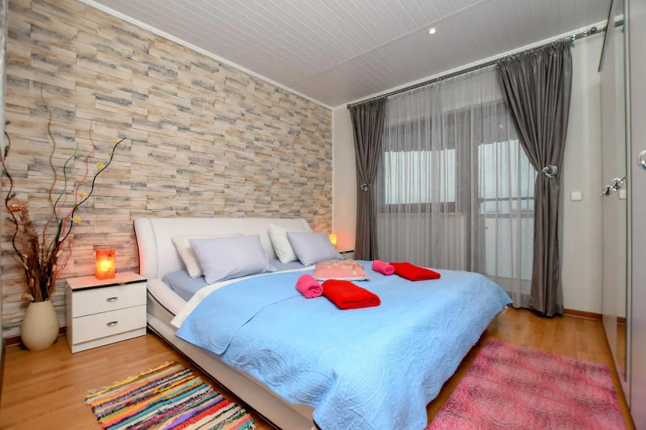 Apartment Camelia Porec