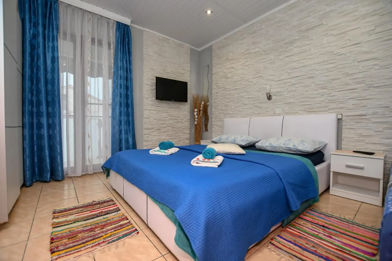 Apartment Camelia