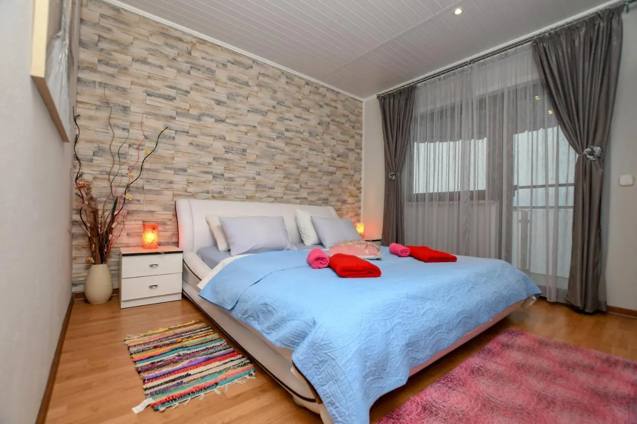 Apartment Camelia Porec Croatia
