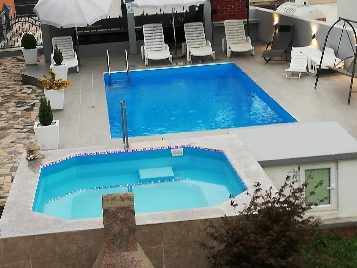 Apartment Camelia 0*, Porec Croatia